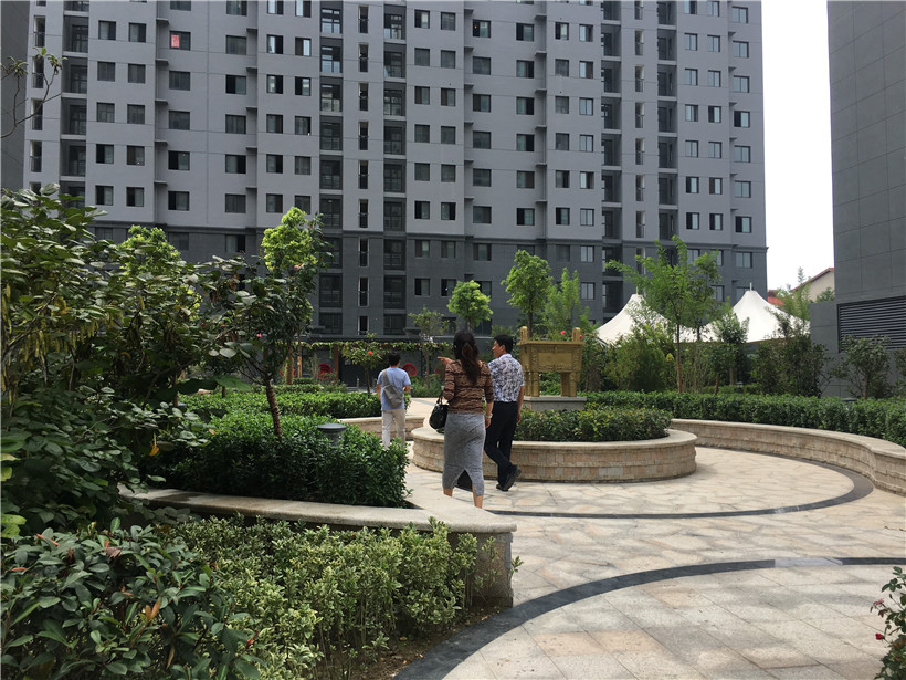 東易力天裝飾工地巡檢，生態(tài)家裝，細節(jié)處見態(tài)度